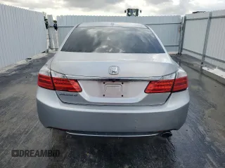 2014 Honda Accord Sedan EX-L with VIN 1HGCR2F88EA066682, listed as a Copart auction lot 71358384 with 152,489 mi miles and Clean Title. Bid and sale history available at carsss.com. Image 6.