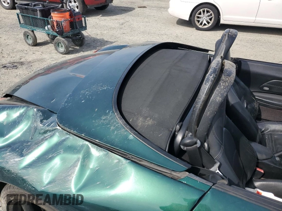 2001 Porsche Boxster z VIN WP0CA29861U621171, wystawiony jako Copart lot #53575995 z przebiegiem Nie podano mil oraz Czysty tytuł • Clean title. Historia ofert i sprzedaży dostępna na DreamBid. Obrazek 10.