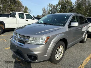 2017 Dodge Journey SXT z VIN 3C4PDDBG5HT578436, wystawiony jako Copart lot #49519165 z przebiegiem 70 111 mil mil oraz Czysty tytuł • Clean title. Historia ofert i sprzedaży dostępna na DreamBid. Obrazek 2.