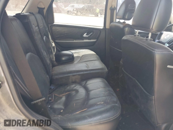 2005 Mercury Mariner Luxury with VIN 4M2CU57195DJ25103, listed as a IAAI auction lot 42032296 with 154,134 mi miles and . Bid and sale history available at DreamBid. Image 8.