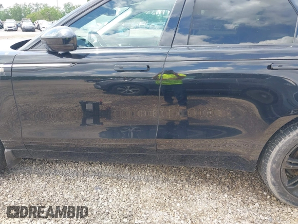 2020 Land Rover Range Rover Velar S с VIN SALYB2EX8LA287058, выставлен на аукционе IAAI как лот 42382297 с пробегом 41 242 миль миль и . История ставок и продаж доступна на DreamBid. Изображение 14.