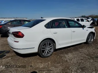 2018 Volkswagen Passat S z VIN 1VWAA7A32JC003739, wystawiony jako Copart lot #54166125 z przebiegiem 74 957 mil mil oraz Szkoda całkowita • Salvage title. Historia ofert i sprzedaży dostępna na DreamBid. Obrazek 3.