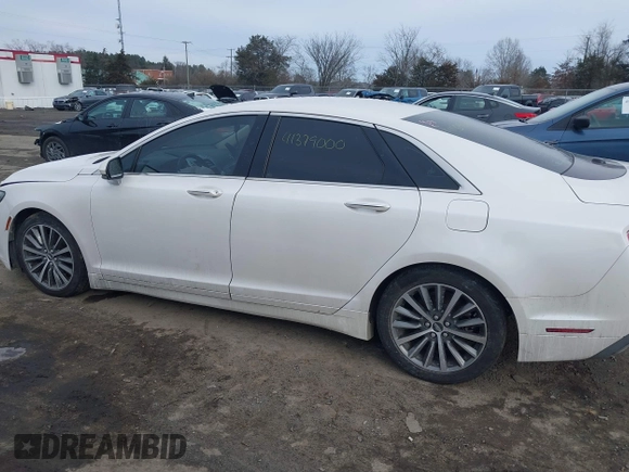 2019 Lincoln MKZ Standard with VIN 3LN6L5A93KR624594, listed as a IAAI auction lot 41379000 with 87,504 mi miles. Bid and sale history available at carsss.com. Image 14.