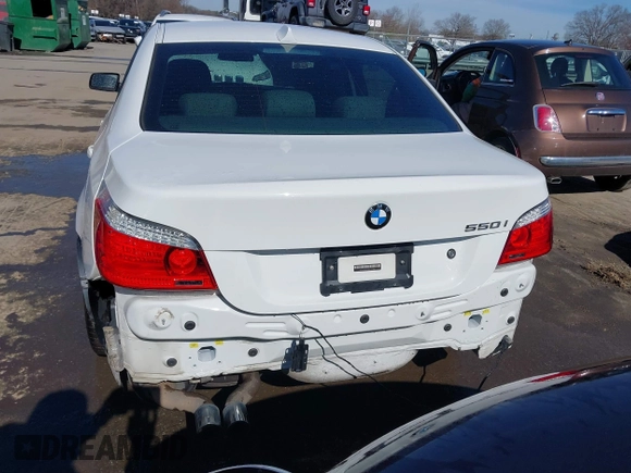 2008 BMW 5 Series 550i with VIN WBANW53588CT54008, listed as a IAAI auction lot 41586487 with 81,351 mi miles. Bid and sale history available at carsss.com. Image 16.