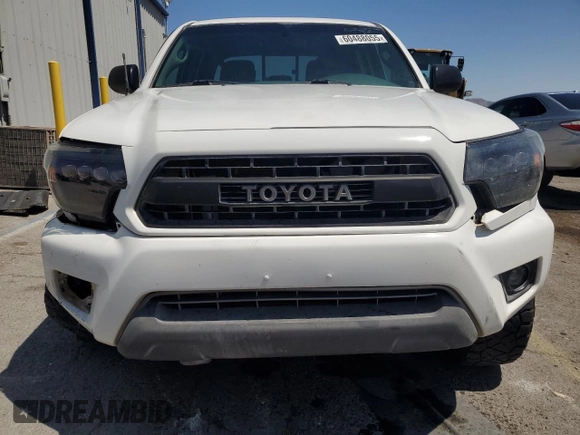 2015 Toyota Tacoma with VIN 3TMLU4EN1FM203062, listed as a Copart auction lot 60488055 with 111,994 mi miles and Salvage title. Bid and sale history available at DreamBid. Image 5.