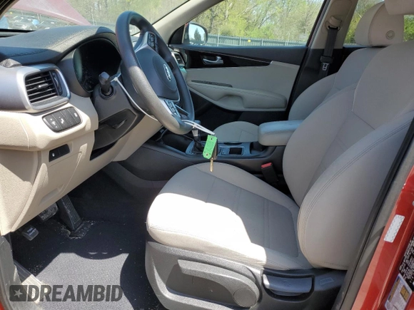 2020 Kia Sorento LX with VIN 5XYPG4A38LG671165, listed as a Copart auction lot 51986745 with 86,547 mi miles and Salvage Title. Bid and sale history available at carsss.com. Image 7.