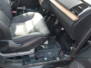 2024 Volvo XC90 Plus Bright Theme с VIN YV4062PE4R1221441, выставлен на аукционе IAAI как лот 42082396 с пробегом 19 290 миль миль и . История ставок и продаж доступна на DreamBid. Изображение 5.