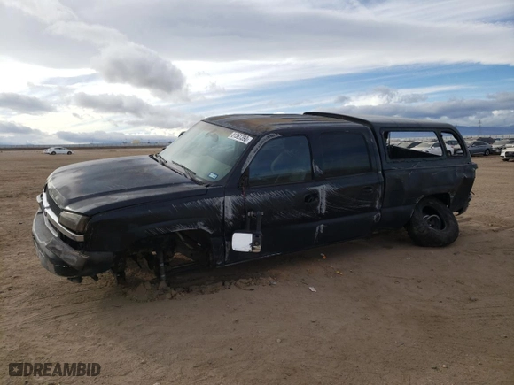 2003 Chevrolet Silverado 1500HD LT with VIN 1GCGC13U93F217588, listed as a Copart auction lot 81361393 with 206,034 mi miles and Salvage Title. Bid and sale history available at carsss.com. Image 1.