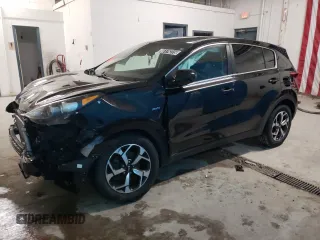 2021 Kia Sportage LX with VIN KNDPMCAC9M7901796, listed as a Copart auction lot 46174315 with 60,966 mi miles and Clean Title. Bid and sale history available at carsss.com. Image 1.