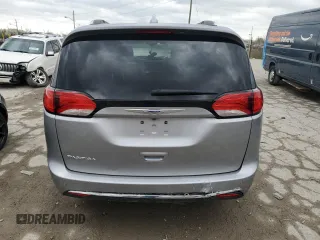 2018 Chrysler Pacifica Touring L with VIN 2C4RC1BG3JR217693, listed as a Copart auction lot 51582155 with 113,107 mi miles and Salvage Title. Bid and sale history available at DreamBid. Image 6.