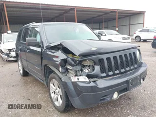 2014 Jeep Patriot Limited with VIN 1C4NJRCB8ED728752, listed as a IAAI auction lot 42155709 with 107,511 mi miles and . Bid and sale history available at DreamBid. Image 1.