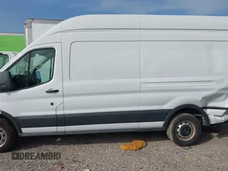 2016 Ford Transit Cargo z VIN 1FTYR3XM6GKB25327, wystawiony jako IAAI lot #42468273 z przebiegiem 137 976 mil mil oraz . Historia ofert i sprzedaży dostępna na DreamBid. Obrazek 13.