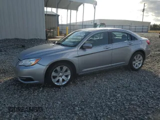 2013 Chrysler 200 LX with VIN 1C3CCBAB8DN660221, listed as a Copart auction lot 87164134 with 111,220 mi miles and Salvage Title. Bid and sale history available at carsss.com. Image 1.