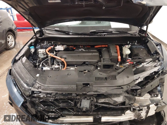 2025 Honda CR-V Sport-L with VIN 7FARS6H86SE048805, listed as a IAAI auction lot 41948021 with 8,532 mi miles and . Bid and sale history available at DreamBid. Image 10.