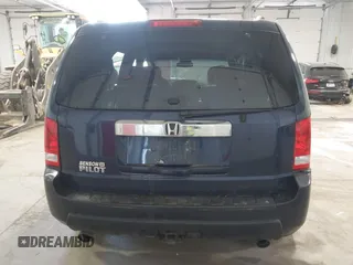 2011 Honda Pilot EX-L with VIN 5FNYF4H54BB043205, listed as a IAAI auction lot 41879077 with 240,108 mi miles. Bid and sale history available at carsss.com. Image 16.