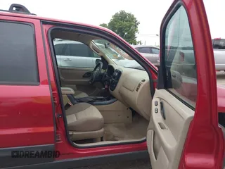 2005 Ford Escape XLS Value with VIN 1FMYU02Z95KA14831, listed as a IAAI auction lot 42619721 with 280,053 mi miles and . Bid and sale history available at DreamBid. Image 5.