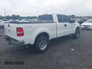 2007 Ford F-150 XLT z VIN 1FTPX14V57NA22062, wystawiony jako IAAI lot #42647901 z przebiegiem 159 882 mil mil oraz . Historia ofert i sprzedaży dostępna na DreamBid. Obrazek 4.