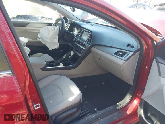 2018 Hyundai Sonata SEL with VIN 5NPE34AF2JH631831, listed as a IAAI auction lot 41754599 with 61,632 mi miles and . Bid and sale history available at DreamBid. Image 5.