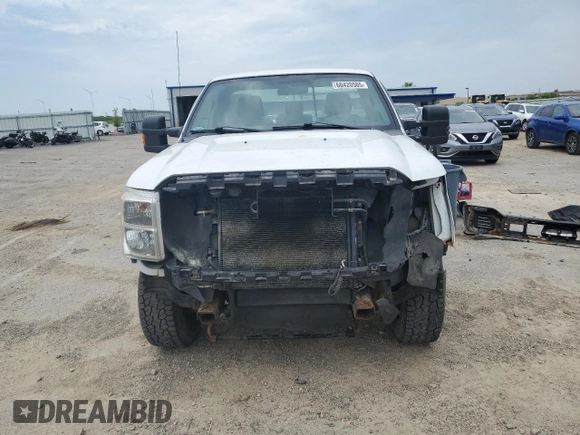2012 Ford F-250 XL with VIN 1FTBF2B63CEA43579, listed as a Copart auction lot 60420505 with Not provided miles and Non repairable. Bid and sale history available at DreamBid. Image 5.
