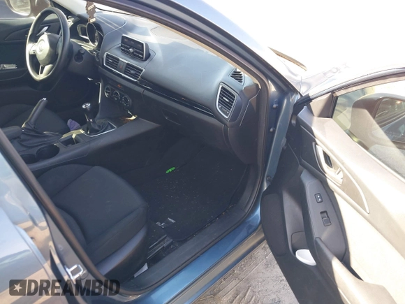 2014 Mazda 3 i SV with VIN JM1BM1T78E1186139, listed as a IAAI auction lot 41753058 with 117,197 mi miles and . Bid and sale history available at DreamBid. Image 5.