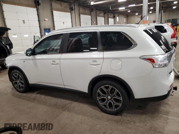 2015 Mitsubishi Outlander GT z VIN JA4JZ4AXXFZ013771, wystawiony jako Copart lot #60136855 z przebiegiem 175 489 mil mil oraz Szkoda całkowita • Salvage title. Historia ofert i sprzedaży dostępna na DreamBid. Obrazek 2.