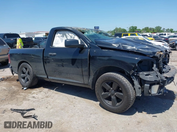 2015 Ram 1500 Tradesman z VIN 3C6JR6AT2FG563942, wystawiony jako IAAI lot #41984985 z przebiegiem 111 814 mil mil oraz . Historia ofert i sprzedaży dostępna na DreamBid. Obrazek 1.
