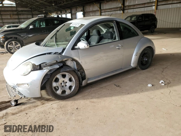2003 Volkswagen Beetle GLS z VIN 3VWCK21CX3M434601, wystawiony jako Copart lot #44244875 z przebiegiem 77 888 mil mil oraz Szkoda całkowita • Salvage title. Historia ofert i sprzedaży dostępna na DreamBid. Obrazek 1.