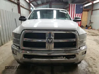 2015 Ram 2500 Tradesman z VIN 3C6TR5HT4FG577026, wystawiony jako Copart lot #52816585 z przebiegiem 133 806 mil mil oraz Czysty tytuł • Clean title. Historia ofert i sprzedaży dostępna na DreamBid. Obrazek 5.