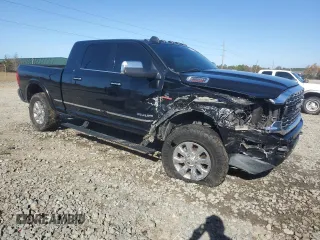 2019 Ram 2500 Limited z VIN 3C6UR5TL5KG540024, wystawiony jako Copart lot #84827294 z przebiegiem Nie podano mil oraz Szkoda całkowita • Salvage title. Historia ofert i sprzedaży dostępna na DreamBid. Obrazek 4.