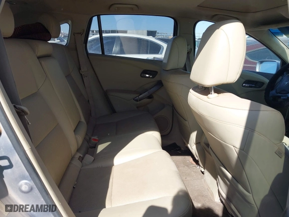 2013 Acura RDX with VIN 5J8TB3H31DL011909, listed as a IAAI auction lot 41006523 with 137,864 mi miles. Bid and sale history available at carsss.com. Image 8.