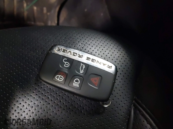 2015 Land Rover Range Rover Sport HSE with VIN SALWR2VF2FA522360, listed as a IAAI auction lot 41679173 with 93,217 mi miles and . Bid and sale history available at DreamBid. Image 11.