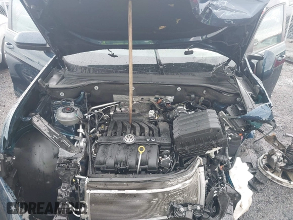 2022 Volkswagen Atlas SE with VIN 1V2HR2CA0NC561411, listed as a IAAI auction lot 41941719 with Not provided miles and . Bid and sale history available at DreamBid. Image 10.