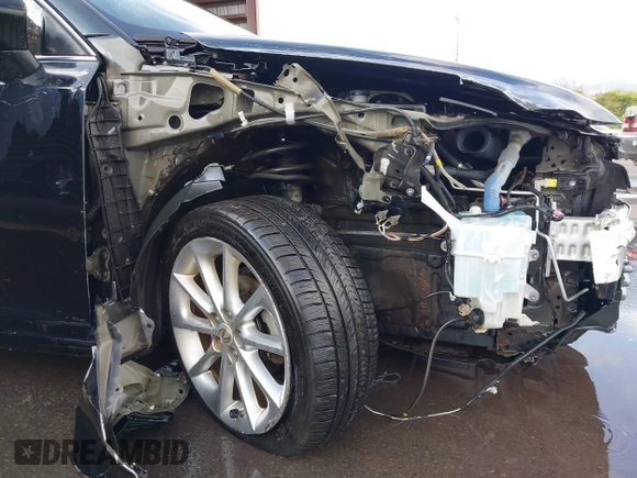 2011 Lexus CT 200h with VIN JTHKD5BH2B2031222, listed as a IAAI auction lot 41551693 with 123,596 mi miles. Bid and sale history available at carsss.com. Image 6.