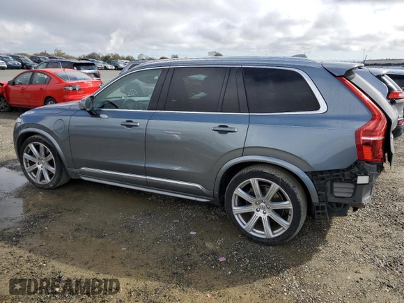 2017 Volvo XC90 Inscription with VIN YV4BC0PL8H1185157, listed as a Copart auction lot 49179795 with 111,800 mi miles and Salvage Title. Bid and sale history available at carsss.com. Image 2.