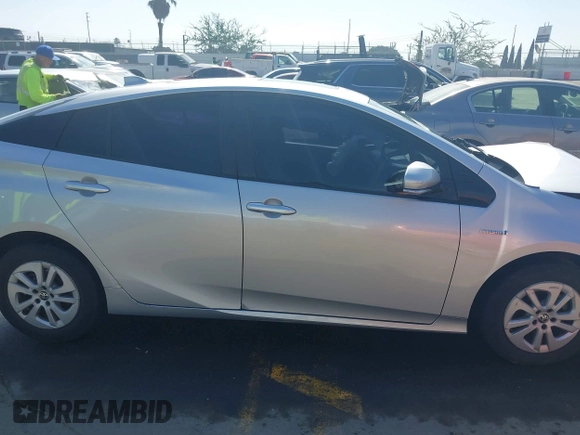 2018 Toyota Prius Two with VIN JTDKARFU2J3554502, listed as a IAAI auction lot 41592780 with 119,210 mi miles. Bid and sale history available at carsss.com. Image 12.
