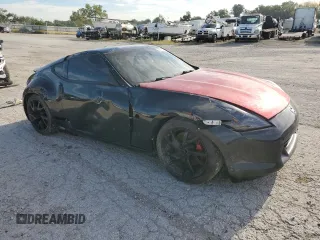 2014 Nissan 370Z z VIN JN1AZ4EH9EM636239, wystawiony jako Copart lot #69833264 z przebiegiem 110 802 mil mil oraz Szkoda całkowita • Salvage title. Historia ofert i sprzedaży dostępna na DreamBid. Obrazek 4.