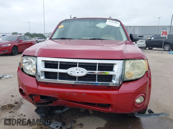 2010 Ford Escape XLT z VIN 1FMCU9DG1AKC21640, wystawiony jako IAAI lot #41962042 z przebiegiem 238 283 mil mil oraz . Historia ofert i sprzedaży dostępna na DreamBid. Obrazek 13.