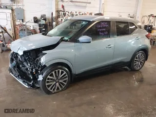 2021 Nissan Kicks SV with VIN 3N1CP5CV7ML543905, listed as a IAAI auction lot 41729465 with 20,394 mi miles. Bid and sale history available at carsss.com. Image 2.