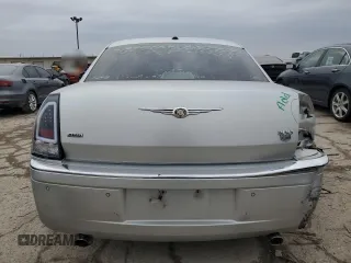 2007 Chrysler 300 C with VIN 2C3LK63H37H751602, listed as a Copart auction lot 42035015 with Not Provided miles and Salvage Title. Bid and sale history available at DreamBid. Image 6.