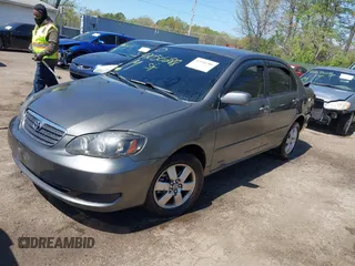 2007 Toyota Corolla CE with VIN 2T1BR32E27C776476, listed as a IAAI auction lot 42050288 with 185,076 mi miles and . Bid and sale history available at DreamBid. Image 2.