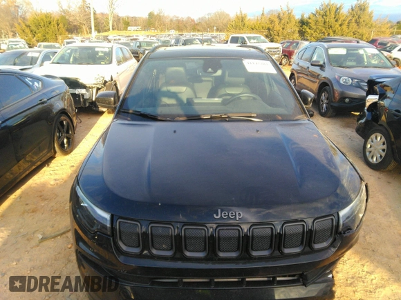 2022 Jeep Compass High Altitude with VIN 3C4NJDCB8NT121845, listed as a IAAI auction lot 41145281 with 22,848 mi miles and . Bid and sale history available at carsss.com. Image 13.