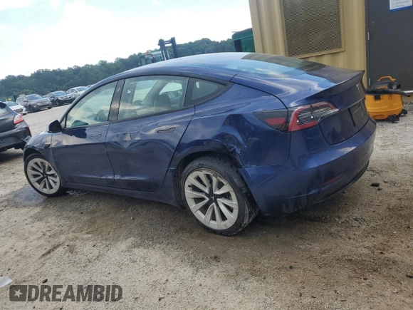 2022 Tesla Model 3 z VIN 5YJ3E1EA9NF368921, wystawiony jako Copart lot #60301705 z przebiegiem 91 048 mil mil oraz Czysty tytuł • Clean title. Historia ofert i sprzedaży dostępna na DreamBid. Obrazek 2.
