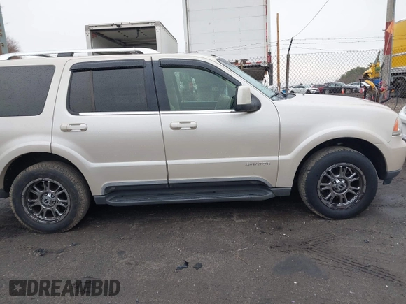 2005 Lincoln Aviator with VIN 5LMEU88H45ZJ17093, listed as a IAAI auction lot 42042816 with 87,646 mi miles and . Bid and sale history available at DreamBid. Image 14.