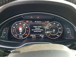 2017 Audi Q7 Premium Plus with VIN WA1LAAF70HD020610, listed as a Copart auction lot 52997525 with 129,215 mi miles and Clean Title. Bid and sale history available at carsss.com. Image 9.