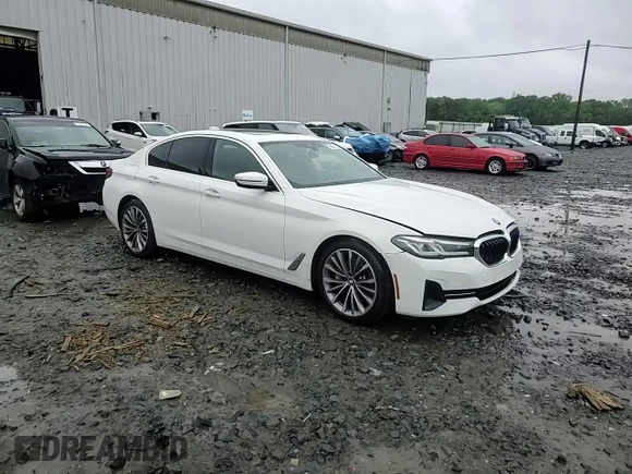 2021 BMW 5 Series 530i xDrive z VIN WBA13BJ03MCG98761, wystawiony jako Copart lot #56557135 z przebiegiem Nie podano mil oraz Szkoda całkowita • Salvage title. Historia ofert i sprzedaży dostępna na DreamBid. Obrazek 13.