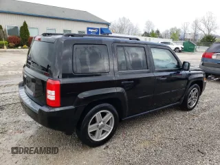 2009 Jeep Patriot Sport z VIN 1J4FF28B19D107312, wystawiony jako Copart lot #52885605 z przebiegiem 149 985 mil mil oraz Nie do naprawy • Non repairable. Historia ofert i sprzedaży dostępna na DreamBid. Obrazek 3.