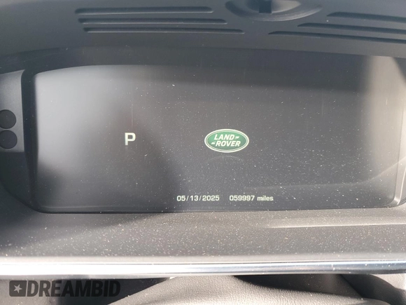 2015 Land Rover Range Rover HSE with VIN SALGS2VF2FA202142, listed as a Copart auction lot 56581685 with 59,997 mi miles and Salvage title. Bid and sale history available at DreamBid. Image 9.