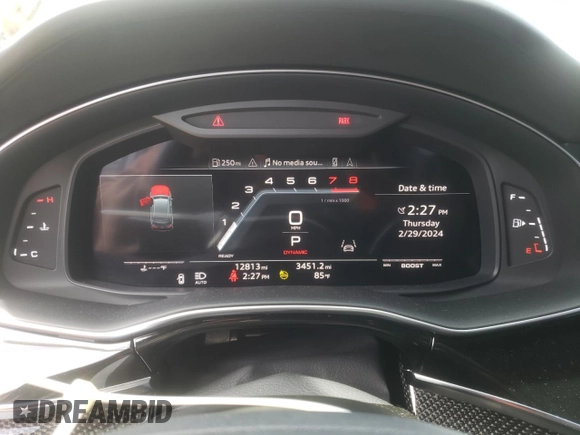 2022 Audi SQ7 Prestige z VIN WA1VWBF78ND005333, wystawiony jako Copart lot #45151024 z przebiegiem 12 813 mil mil oraz Czysty tytuł • Clean title. Historia ofert i sprzedaży dostępna na DreamBid. Obrazek 9.