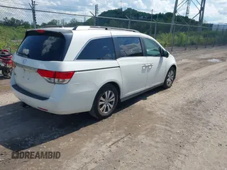 2015 Honda Odyssey EX-L z VIN 5FNRL5H63FB010424, wystawiony jako IAAI lot #42270930 z przebiegiem 72 025 mil mil oraz . Historia ofert i sprzedaży dostępna na DreamBid. Obrazek 4.