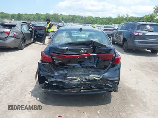 2021 Kia Forte LXS z VIN 3KPF24AD7ME264763, wystawiony jako IAAI lot #42477136 z przebiegiem 48 667 mil mil oraz . Historia ofert i sprzedaży dostępna na DreamBid. Obrazek 16.